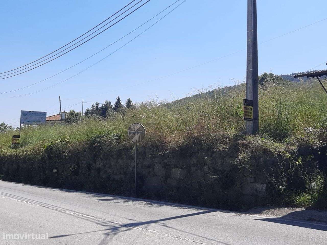 Vende Terreno para construção de 1 a 4 moradias Oldrões Penafiel-11