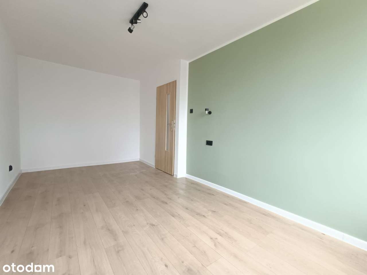 | Po Generalnym Remoncie  | Słoneczne | Ciepłe | Niski Czynsz |-12