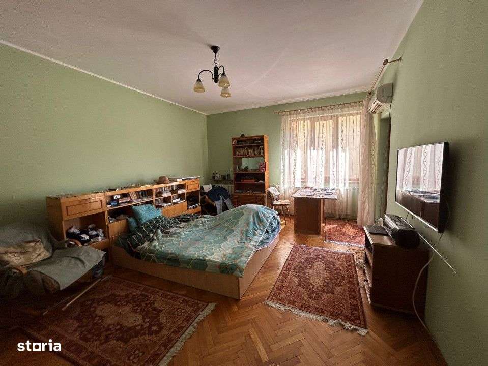 - Vila P+1, zona Centru, constructie 1999.-5