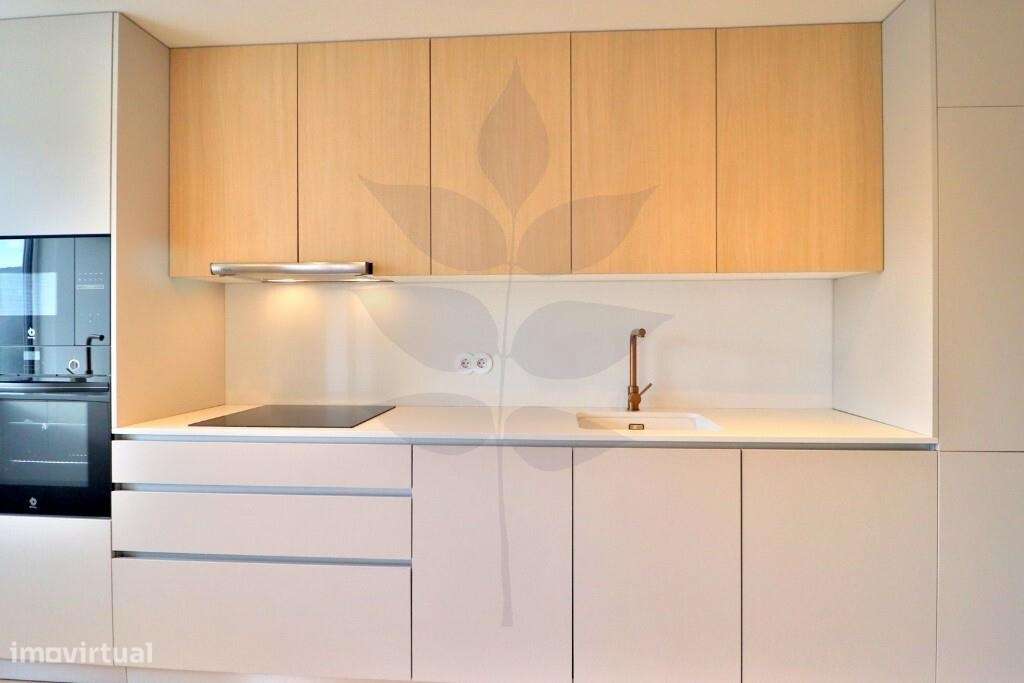 Apartamento T3 Totalmente Renovado no Centro da Cidade ✨-34