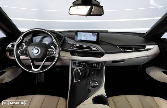 BMW i8 Standard - 10