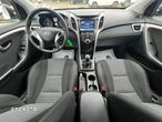 Hyundai I30 blue Kombi 1.6 CRDi Classic Navigation - 31