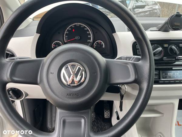 Volkswagen up! 1.0 move - 13