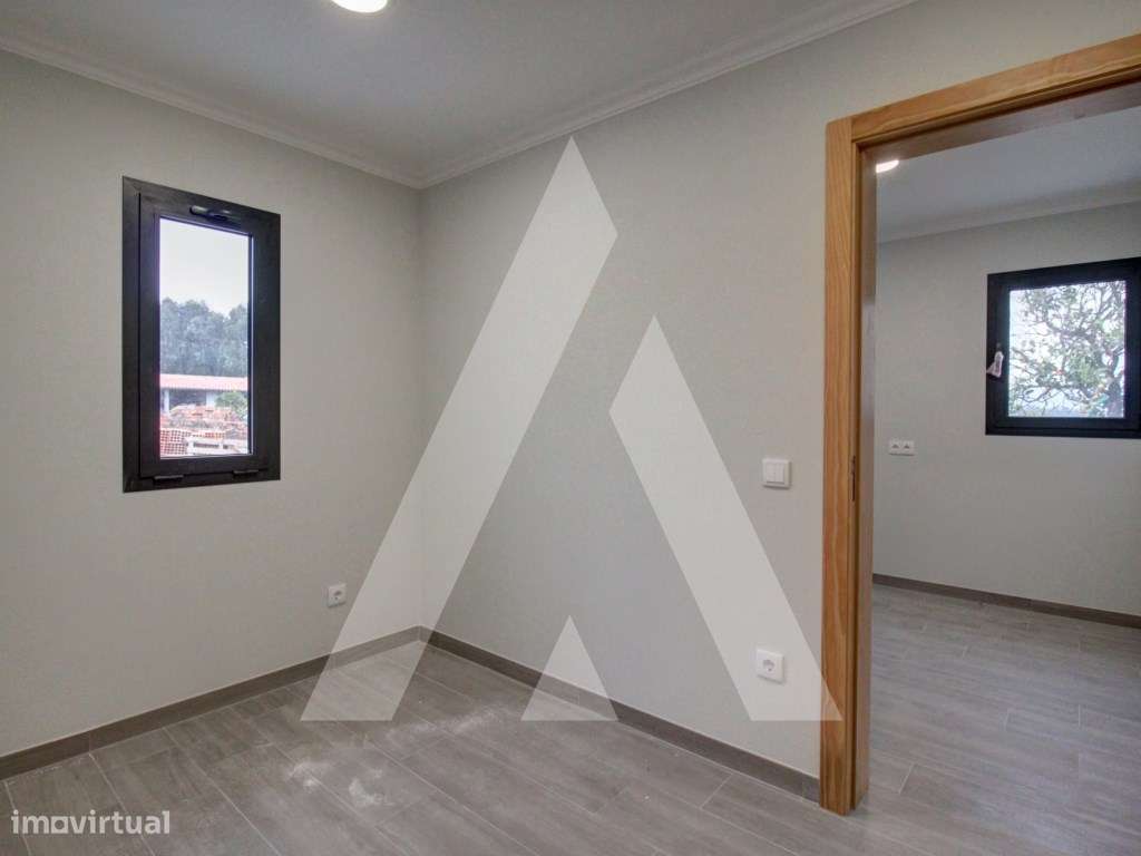 Moradia T2 na Amoreira do Repolão-12