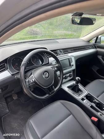 Volkswagen Passat Variant 1.6 TDI Comfortline - 8