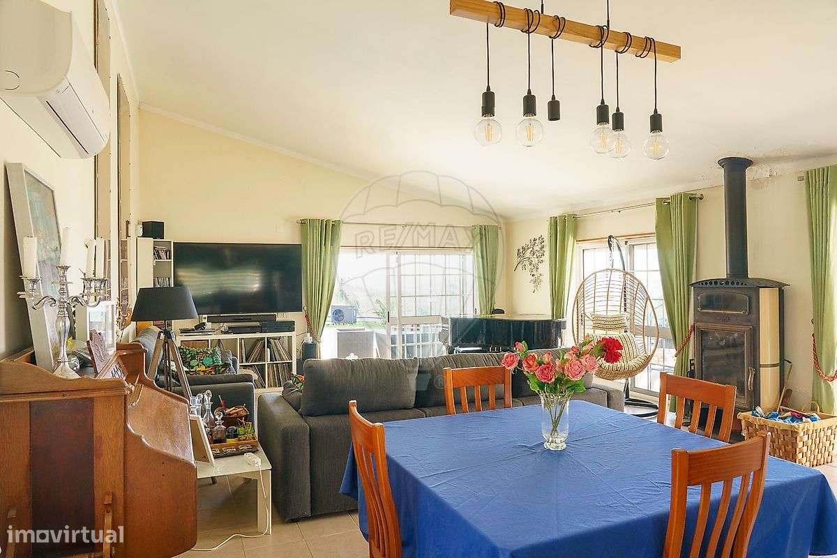 Moradia T4 para venda-3