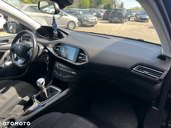 Peugeot 308 1.6 e-HDi Access STT - 23