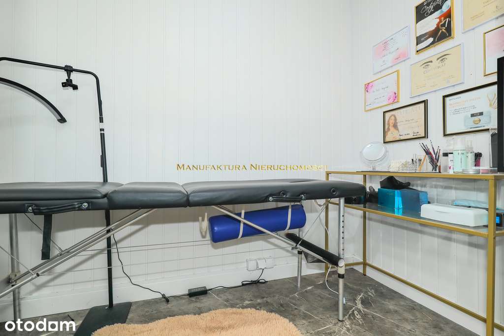 Lokal usługowy na sprzedaż tuż obok Starostwa!-9