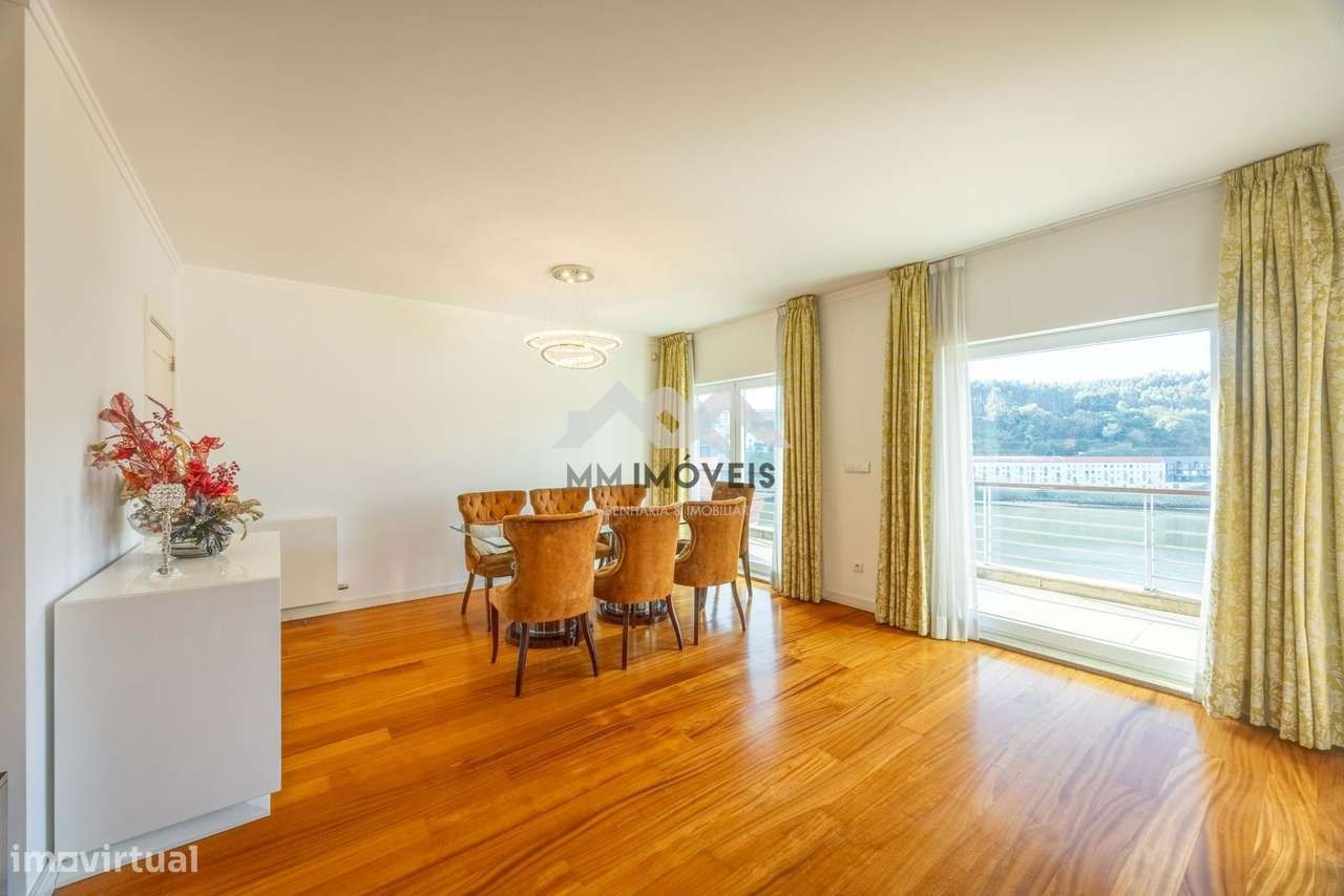 Apartamento T3 | Luxo | Vista Rio | Lordelo Ouro | Terraço | 3 Lugares - Grande imagem: 4/29