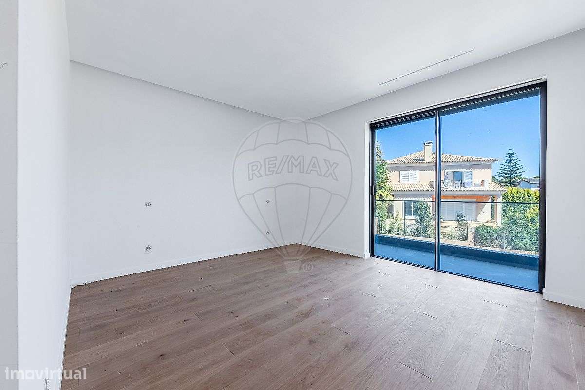 Moradia T5 para venda-29