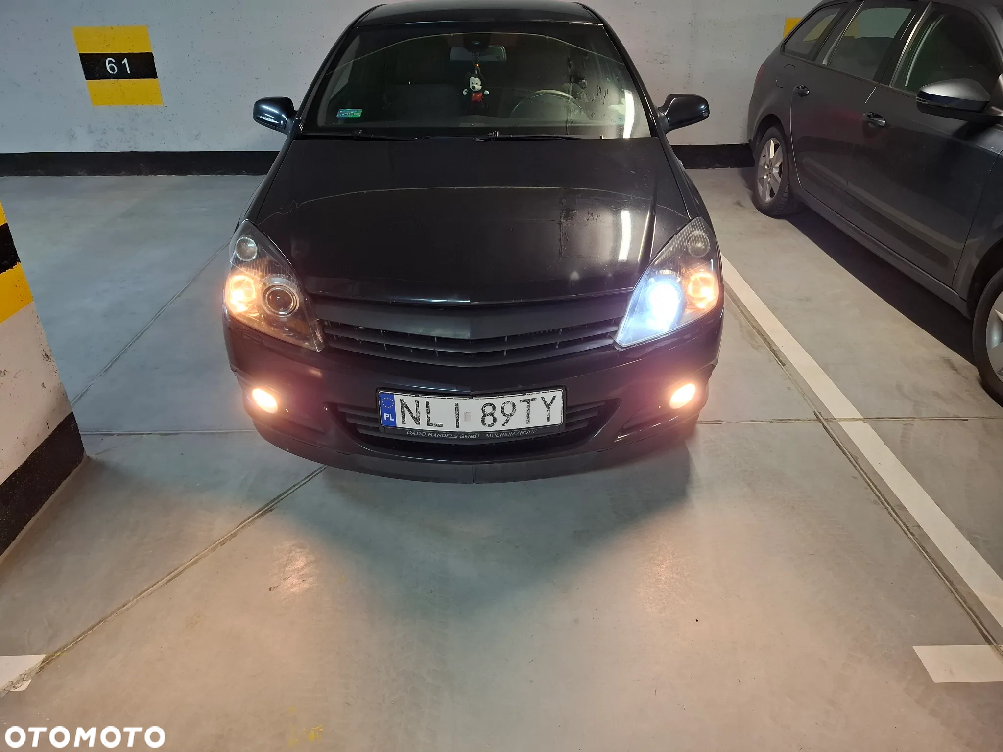 Opel Astra III GTC 1.9 CDTI - 11