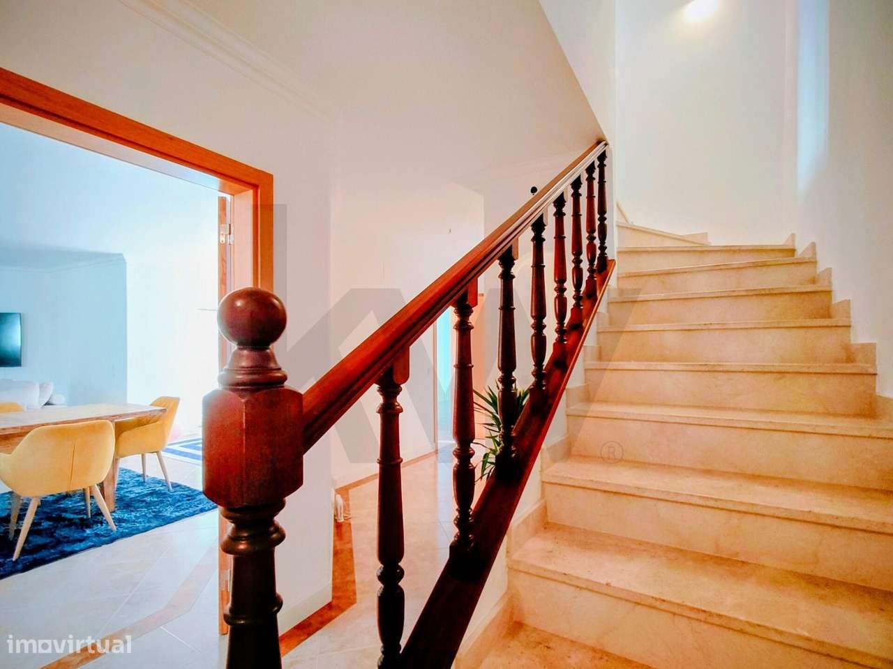 Moradia T4 Renovada em Pinheiros de Marim, Olhão-14