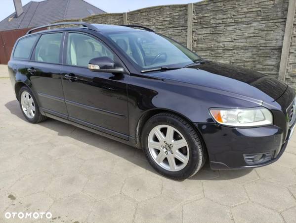 Volvo V50 2.0D Momentum - 3