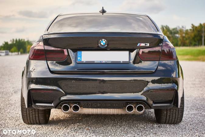 BMW M3 Standard - 5