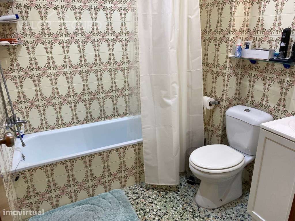Apartamento T2 na Quinta das Drogas em Alverca do Ribatejo-29