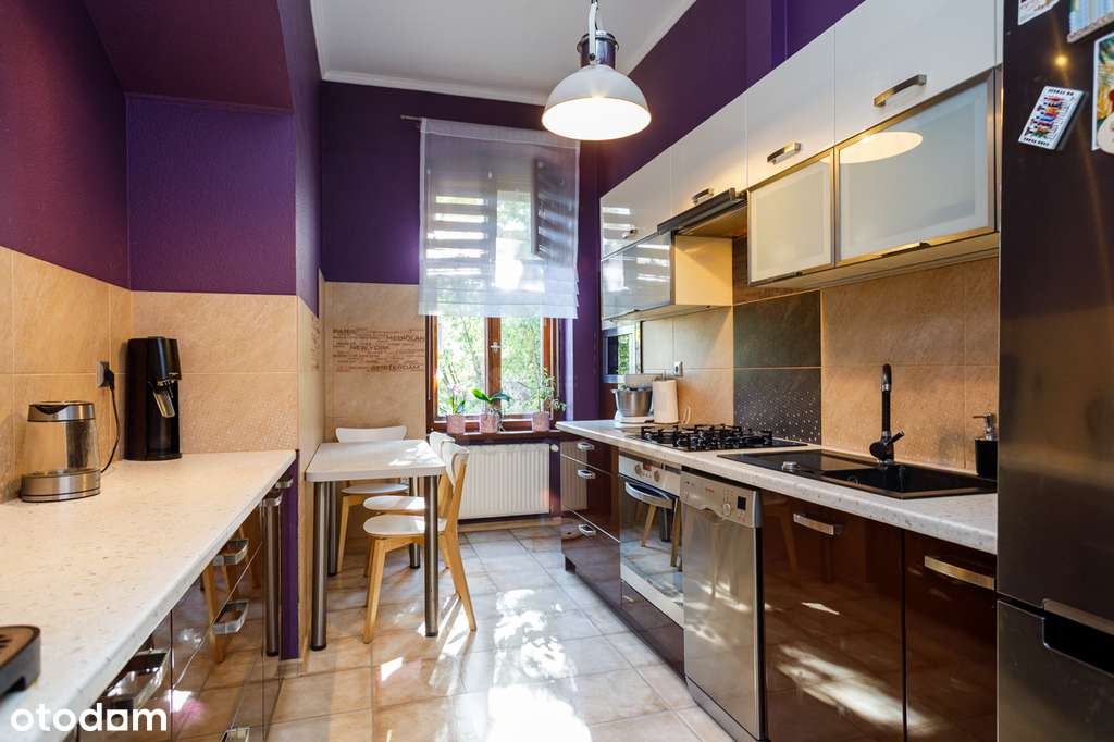 Ponad 3m wysokości mieszkania z duszą! Kominek, balkon,piwnica|Centrum-12