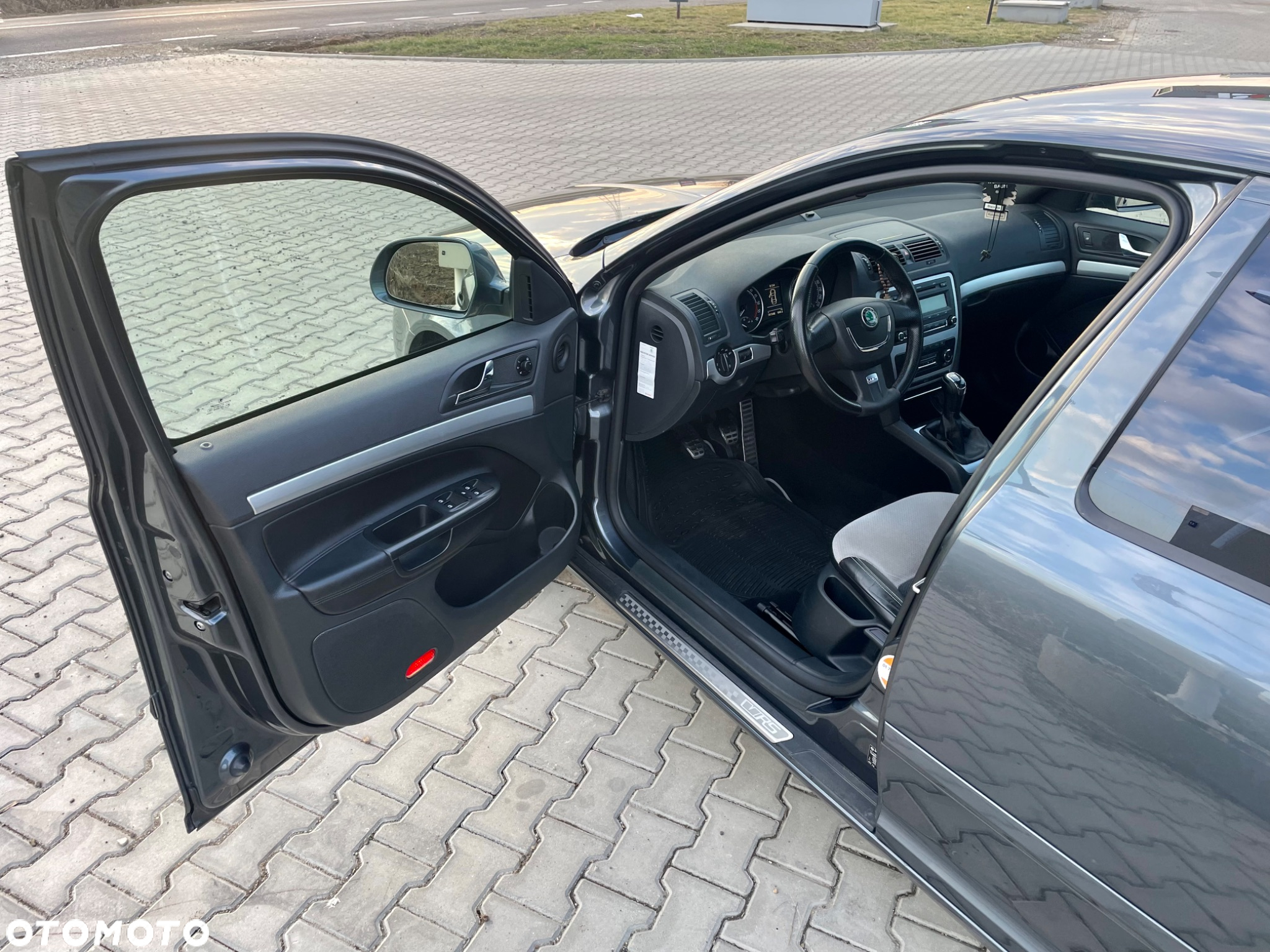 Skoda Octavia 2.0 TDI DPF RS - 13