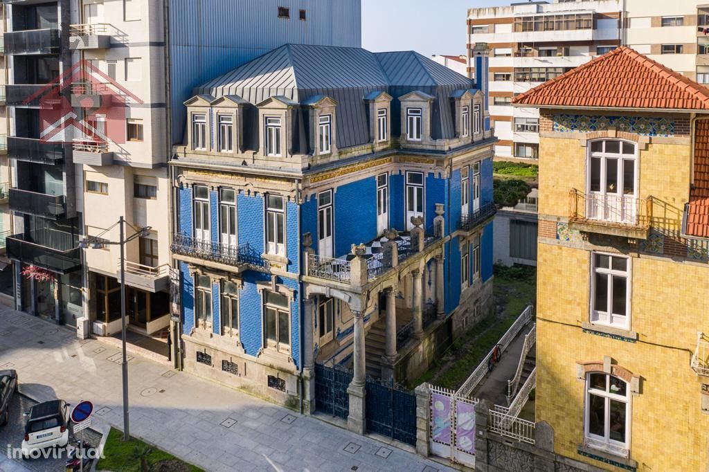 PALACETE PÓVOA VARZIM 200M DA PRAIA! ARQUITECTURA ÚNICA 1.300.000€