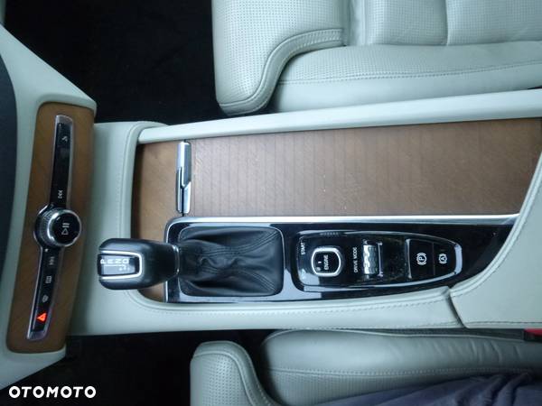 Volvo XC 90 D5 AWD Inscription 7os - 11