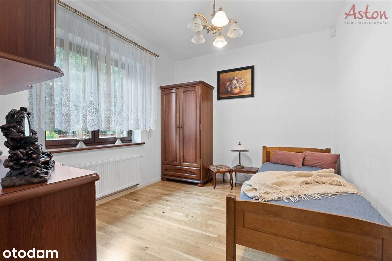 Piękny stylowy dom przy Trzech Stawach-13