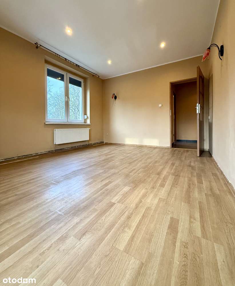 Wyjątkowe 2 pokoje w sercu Szombierek – cegła, klimat i potencjał!-9