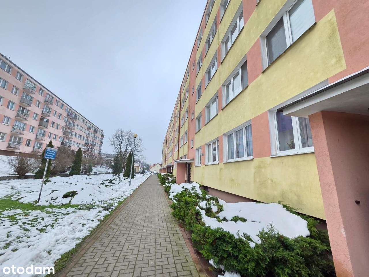 Urokliwe mieszkanie 3 pokojowe parter na sprzedaż-7