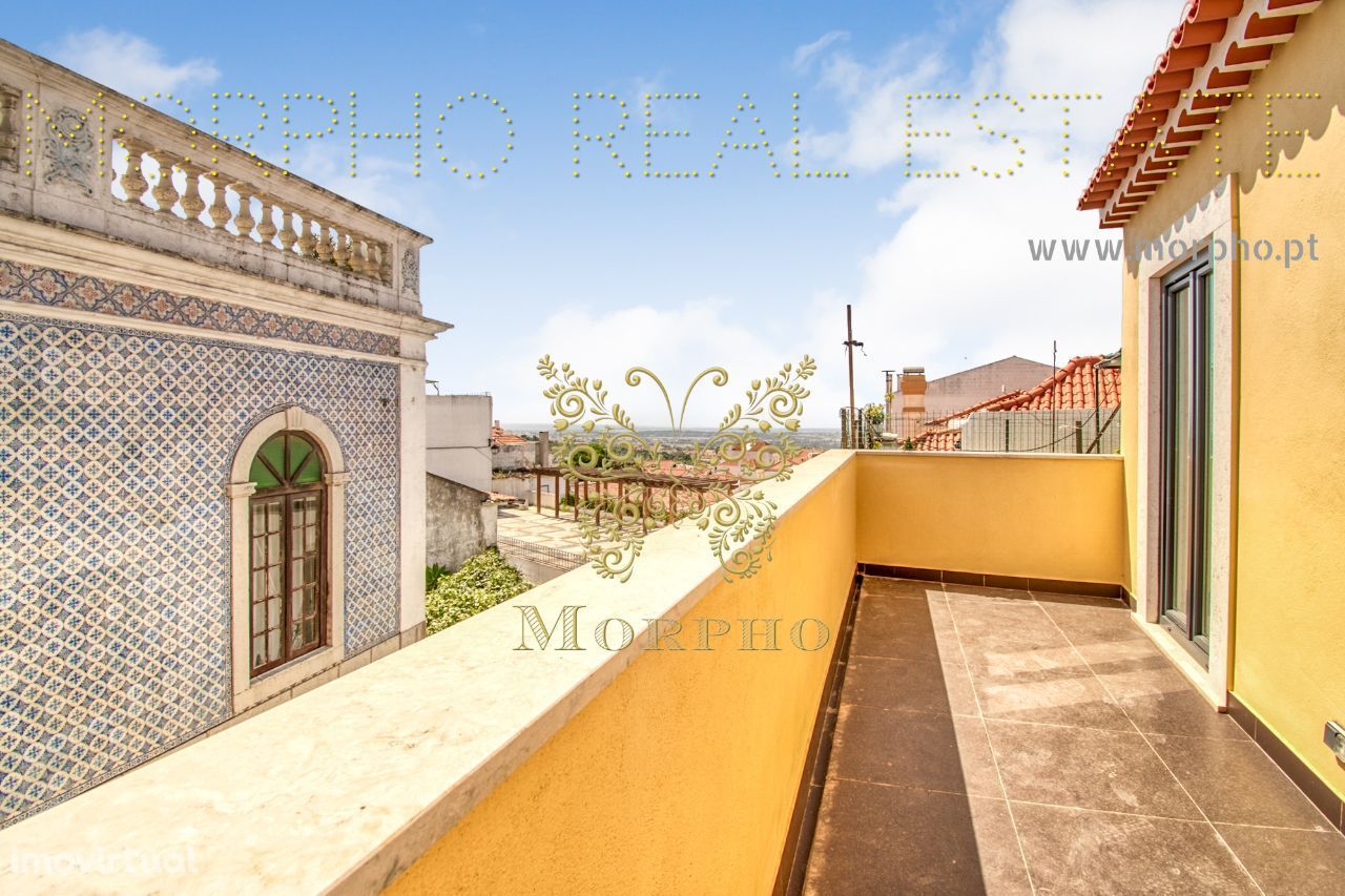 Novo, Duplex de luxo, T2, centro histórico de Palmela, terraço privado