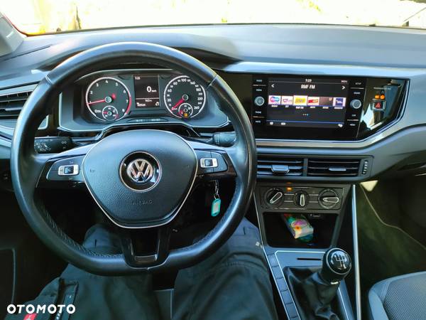 Volkswagen Polo 1.0 TSI Highline - 17