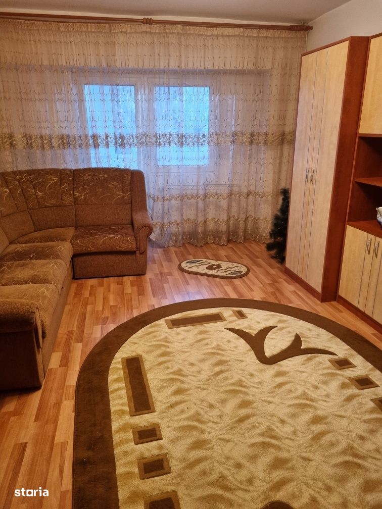 Apartament 4 camere, Noua