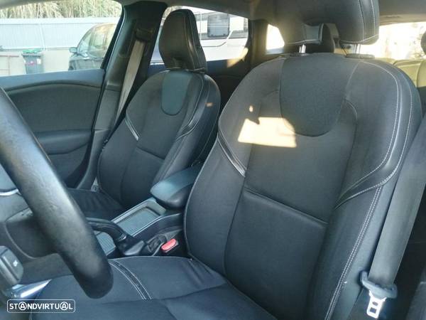 Volvo V40 2.0 D4 Summum - 22