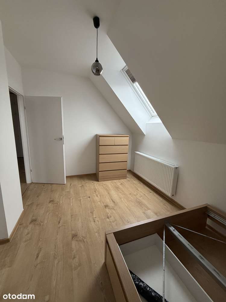 Atrakcyjne 3 pokojowe mieszkanie w Brwinowie, 1 km od PKP-5