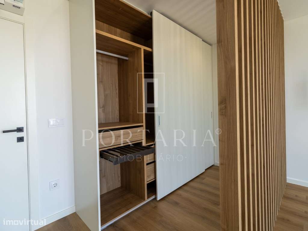 Moradia T4 com vista ria (junto à universidade)-15