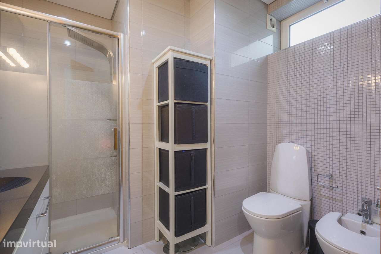 Andar Moradia T3 – Rés do Chão Totalmente Remodelado-20