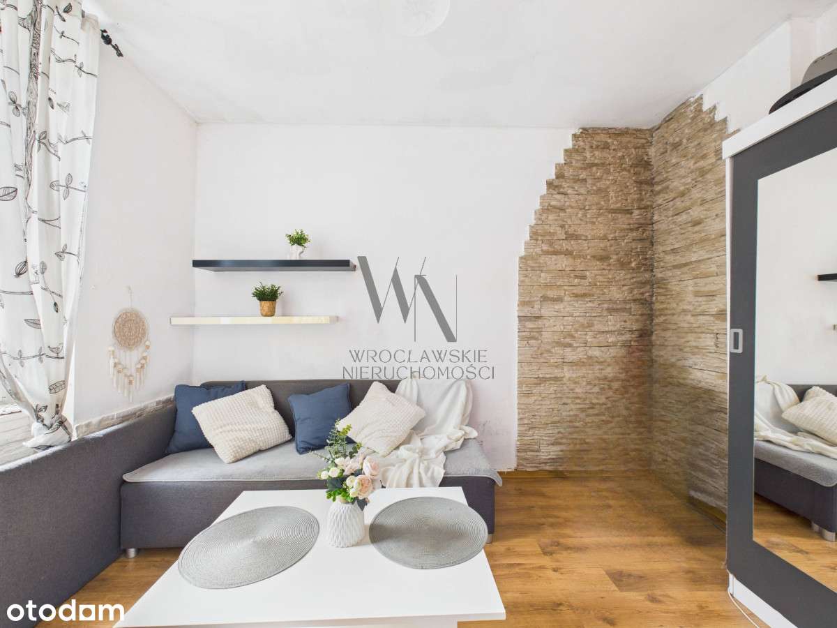Kawalerka z potencjałem w centrum Wrocławia-2