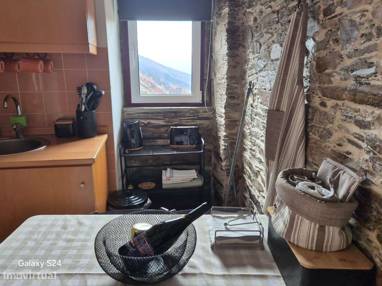 Casa de xisto pronta a habitar - Grande imagem: 5/28