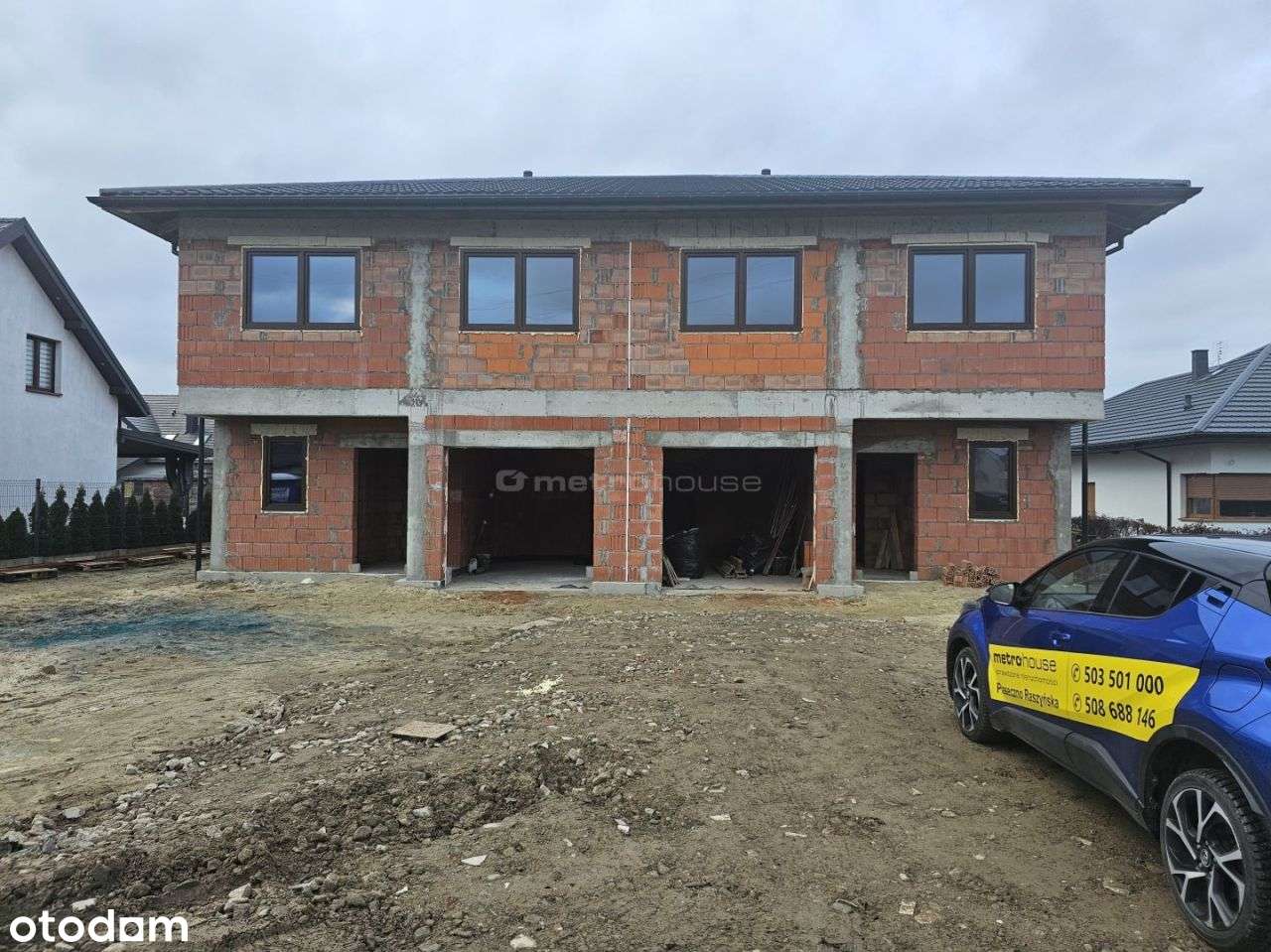 Baszkówka | Nowy bliźniak z ogródkiem i systemem smart-9