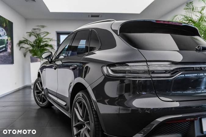 Porsche Macan T - 38