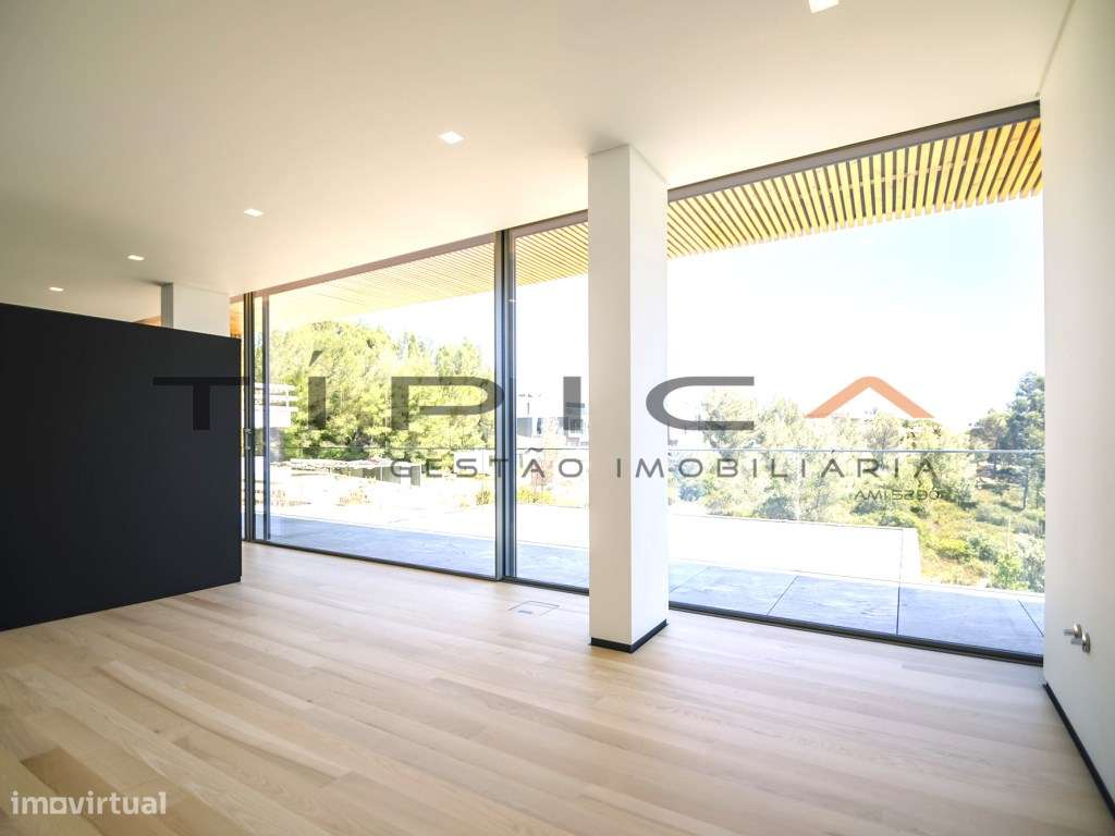 Moradia LUXO Condomínio Privado-22