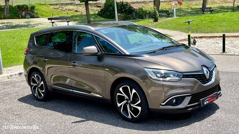 Renault Grand Scénic 1.6 dCi Bose Edition EDC SS - 11