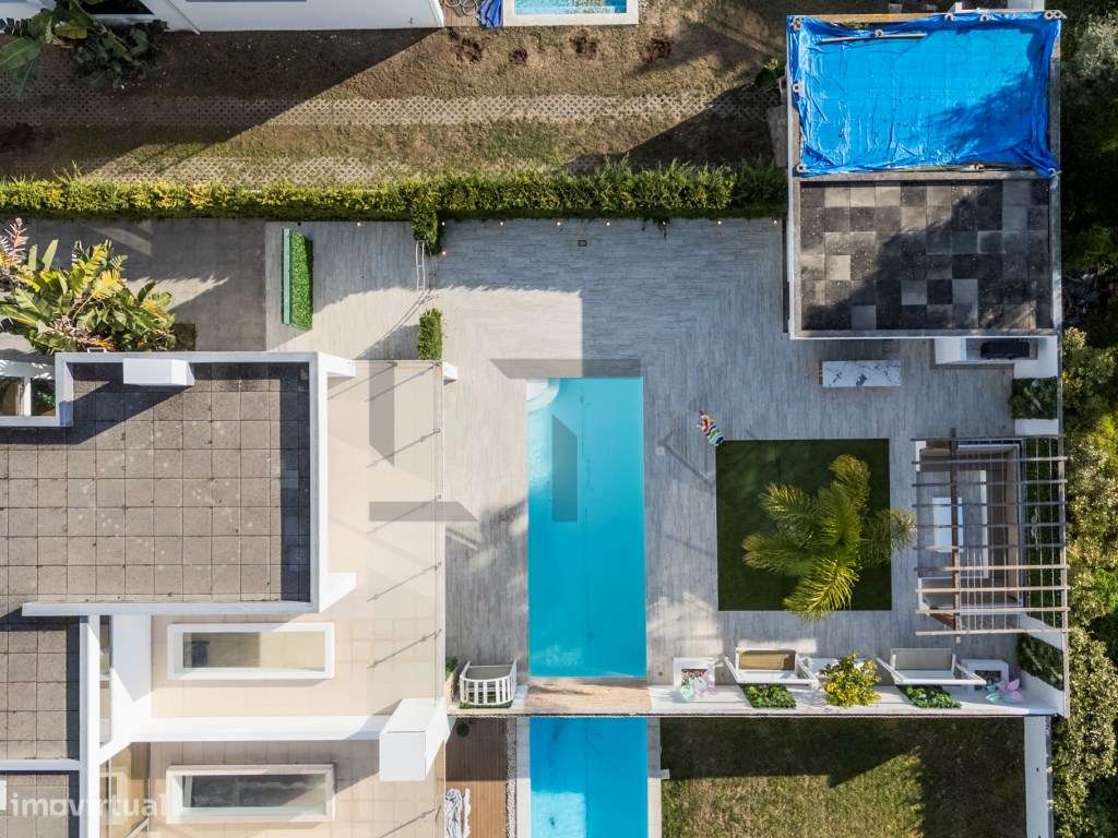 Moradia T3 com Piscina para Venda na Marisol, Corroios - Grande imagem: 4/33