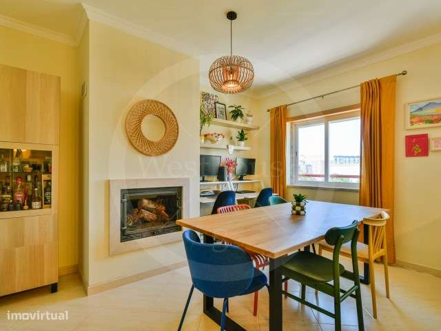 Apartamento T2 com 139m2 de área total em Torres Vedras-1