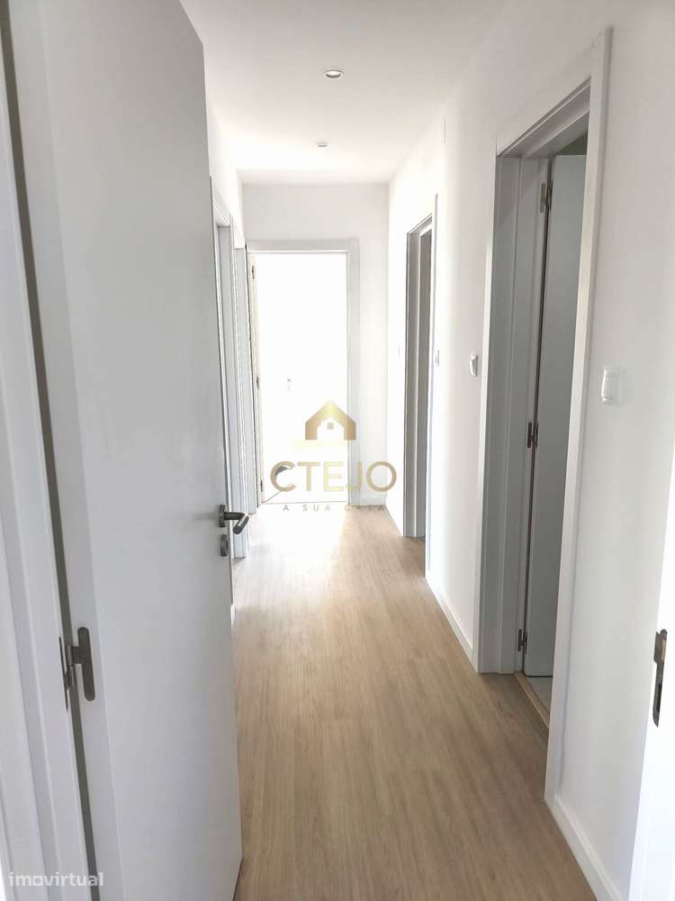Apartamento T3 totalmente remodelado-8