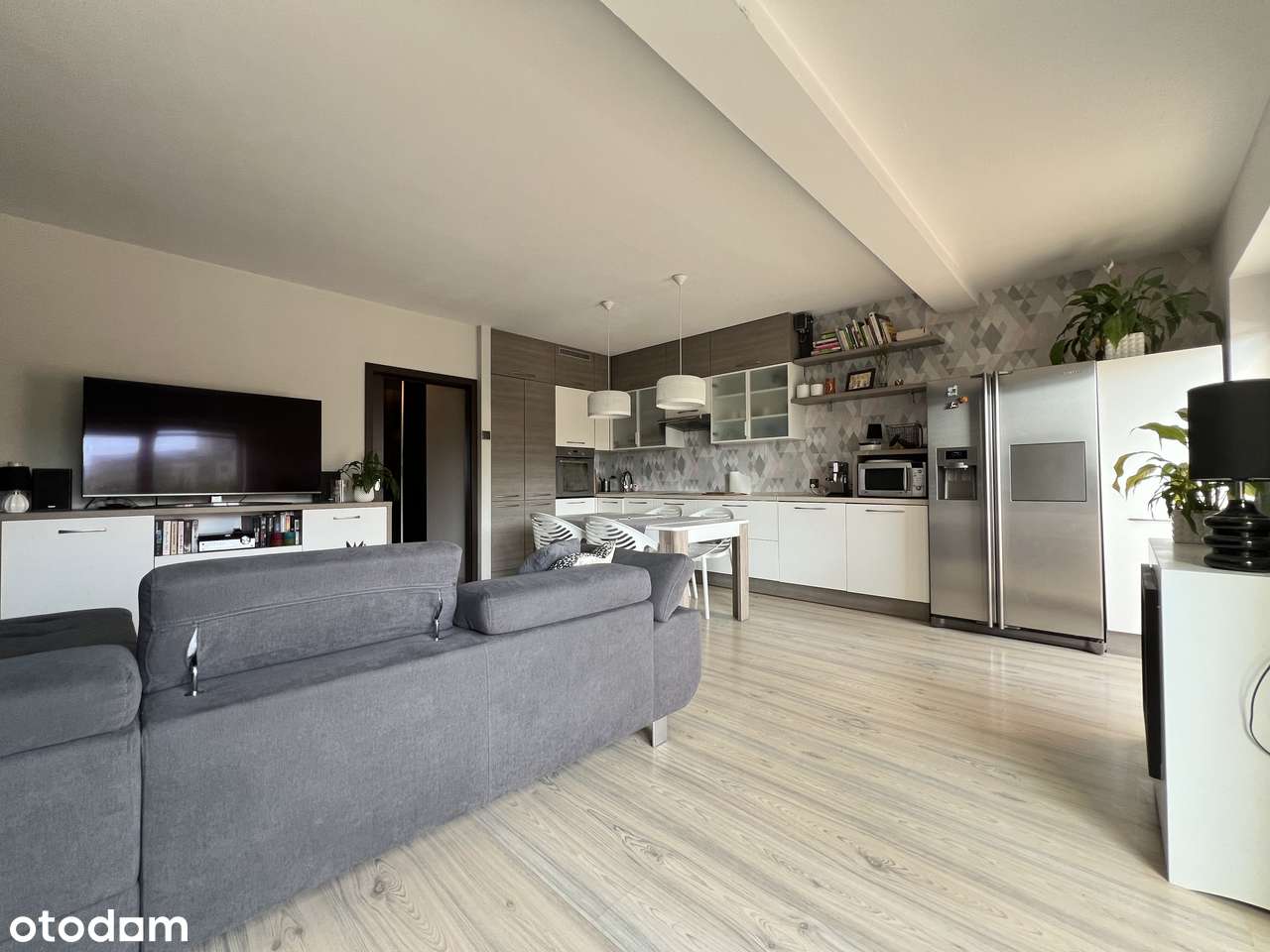 Dwupoziomowe - 4pok./122m2/m.garażowe/3x taras/os. Na Stoku-3