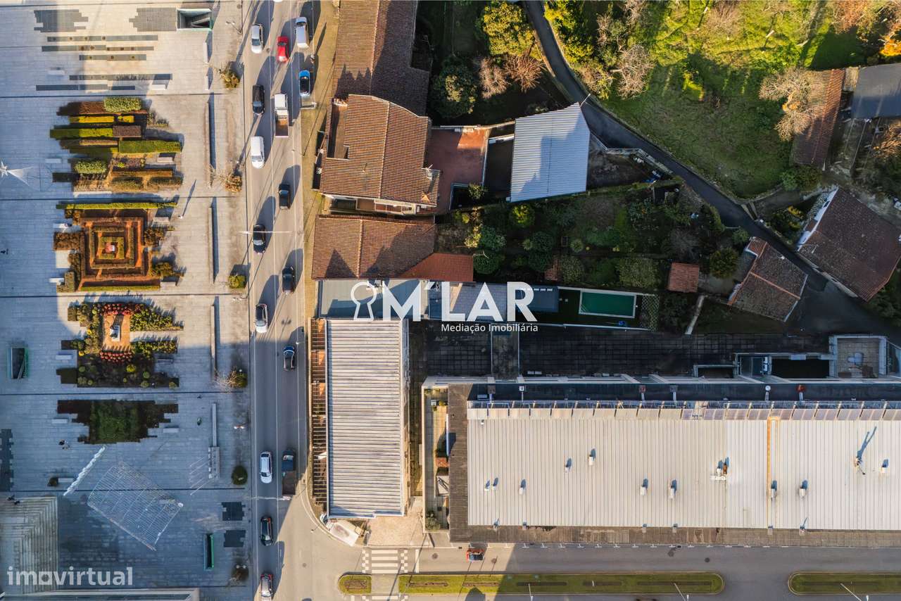 Apartamento T3 com piscina, Novo, no Centro de Vila Verde-42