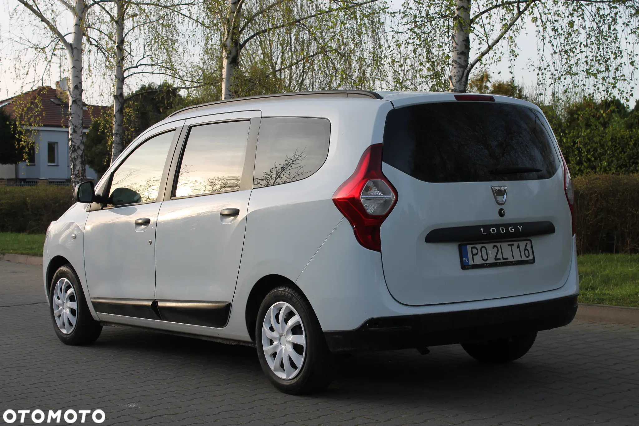 Dacia Lodgy 1.6 SCe Access S&S - 6