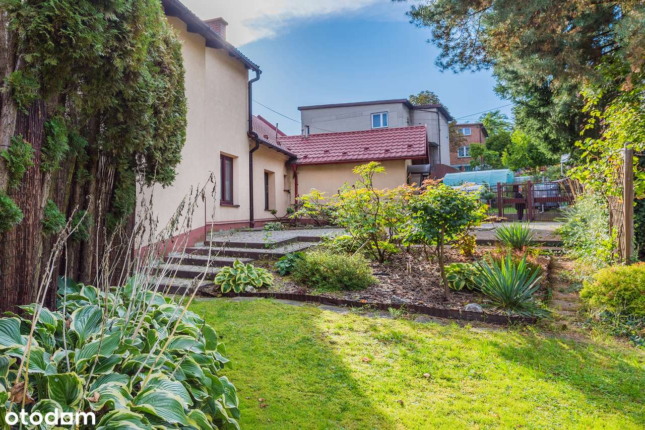 Wyjątkowa nieruchomość z pięknym ogrodem-12