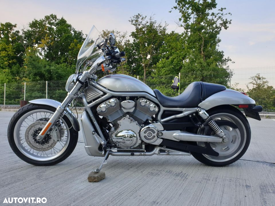 Harley-Davidson V-Rod - 3