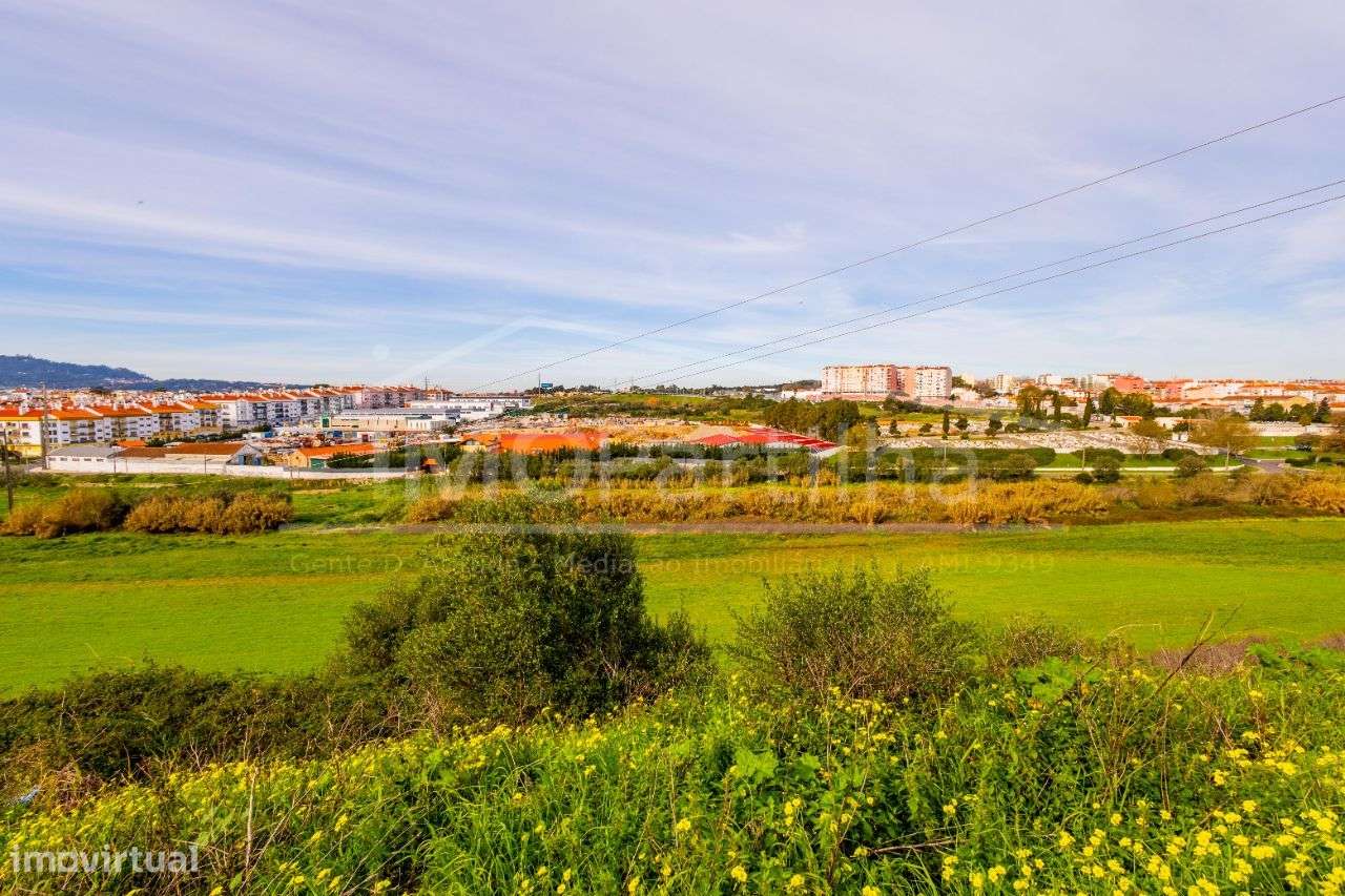 Terreno 12 hectares em Vale Mourão - Cacém - Grande imagem: 3/4
