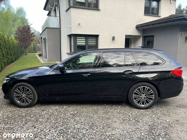 BMW Seria 5 530i GPF Sport Line sport - 8