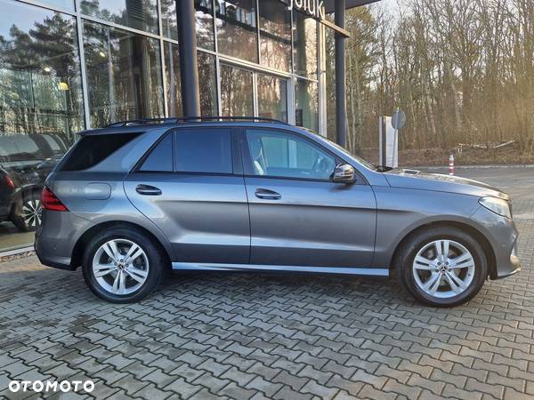 Mercedes-Benz GLE 350 d 4-Matic - 4